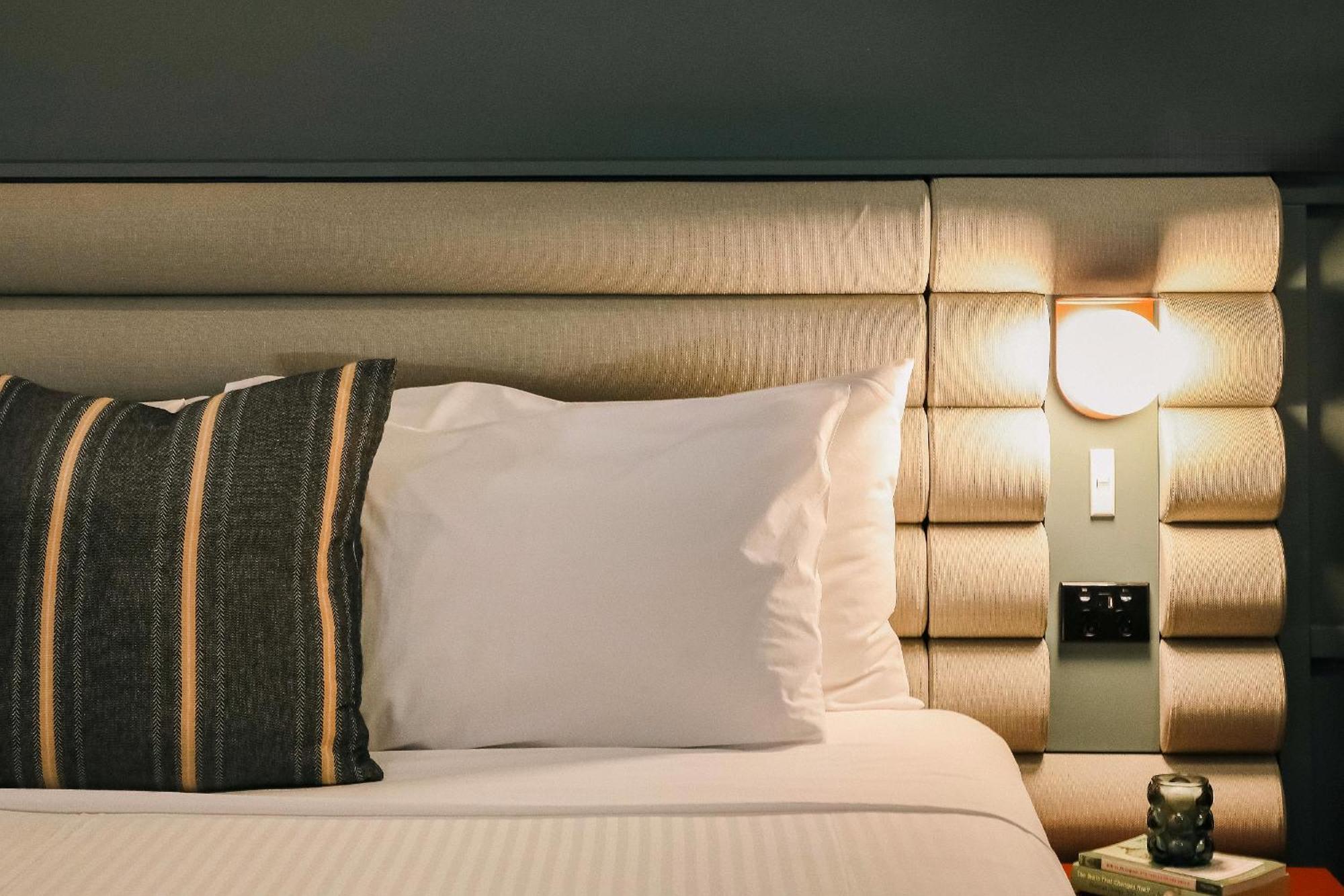 Hotel The Urban Newtown à Cité de Cité de Sydney Extérieur photo